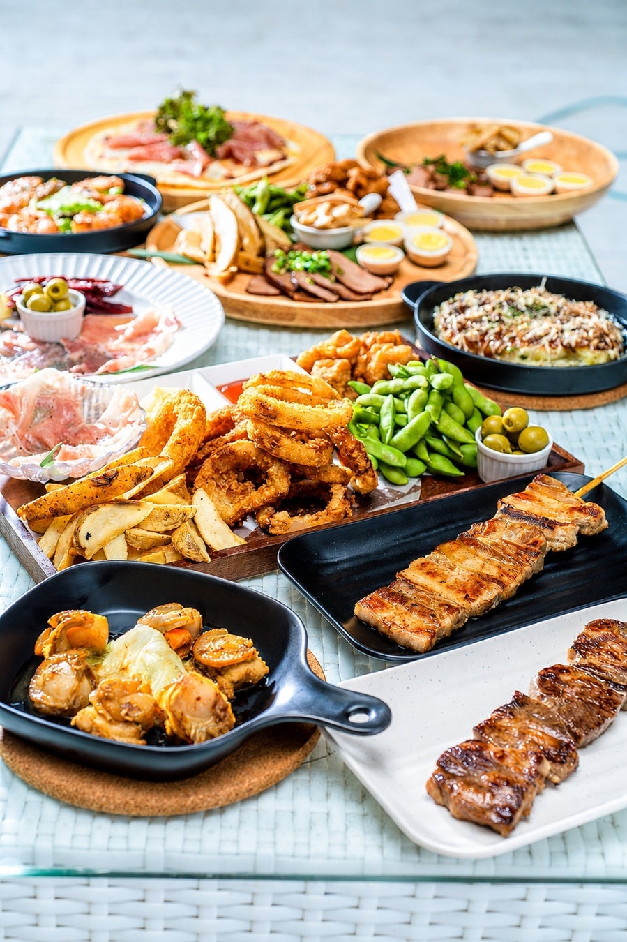 Top-Ranked BBQ Plans with Premium Wagyu and Beach Access at KAITO YUIGAHAMA in Kamakura