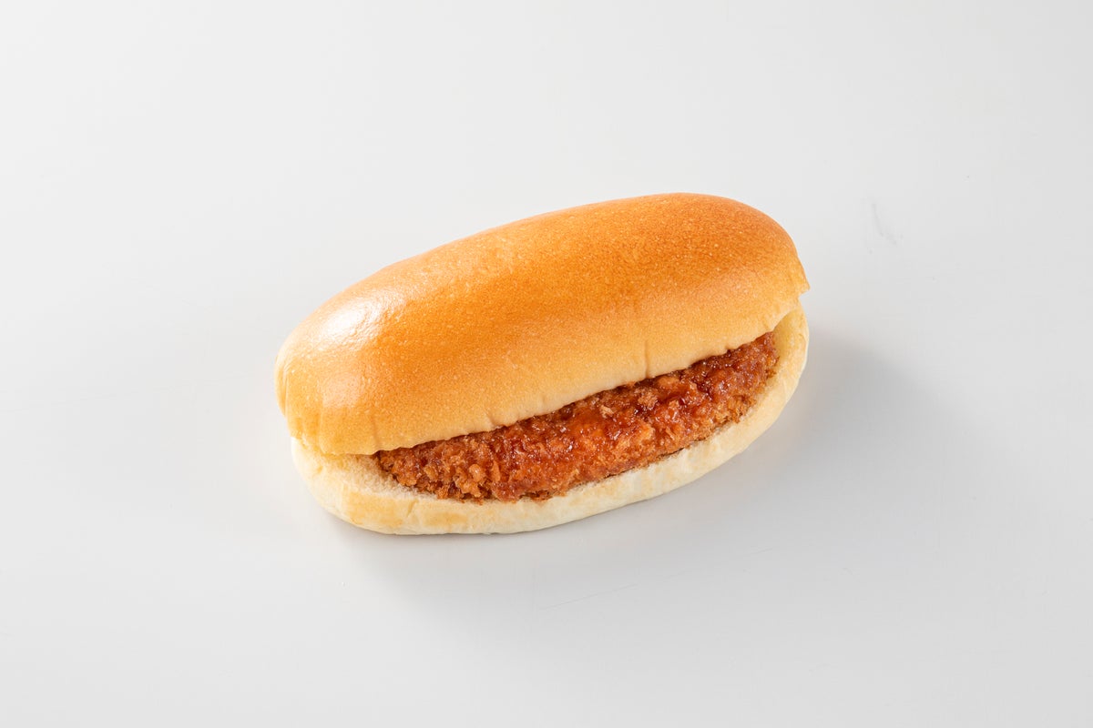 ■Soft Croquette Bread with Kyushu Sweet Sauce - ¥168 (tax included ¥181.44)