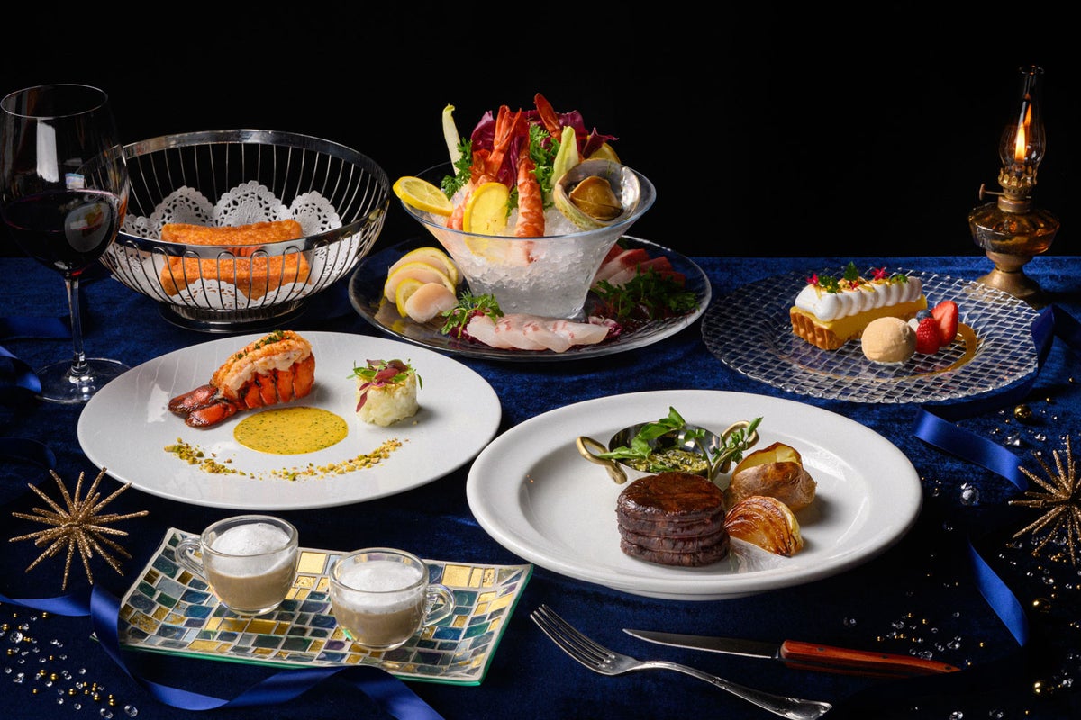 ¥29,000 Christmas Course at AKARENGA STEAK HOUSE in Osaka