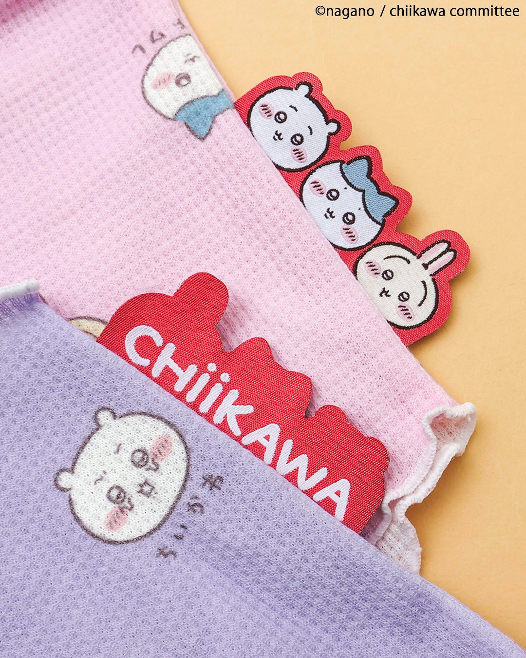Anime Chiikawa Waffle Henley Neck T-shirt — ¥660 (tax included)