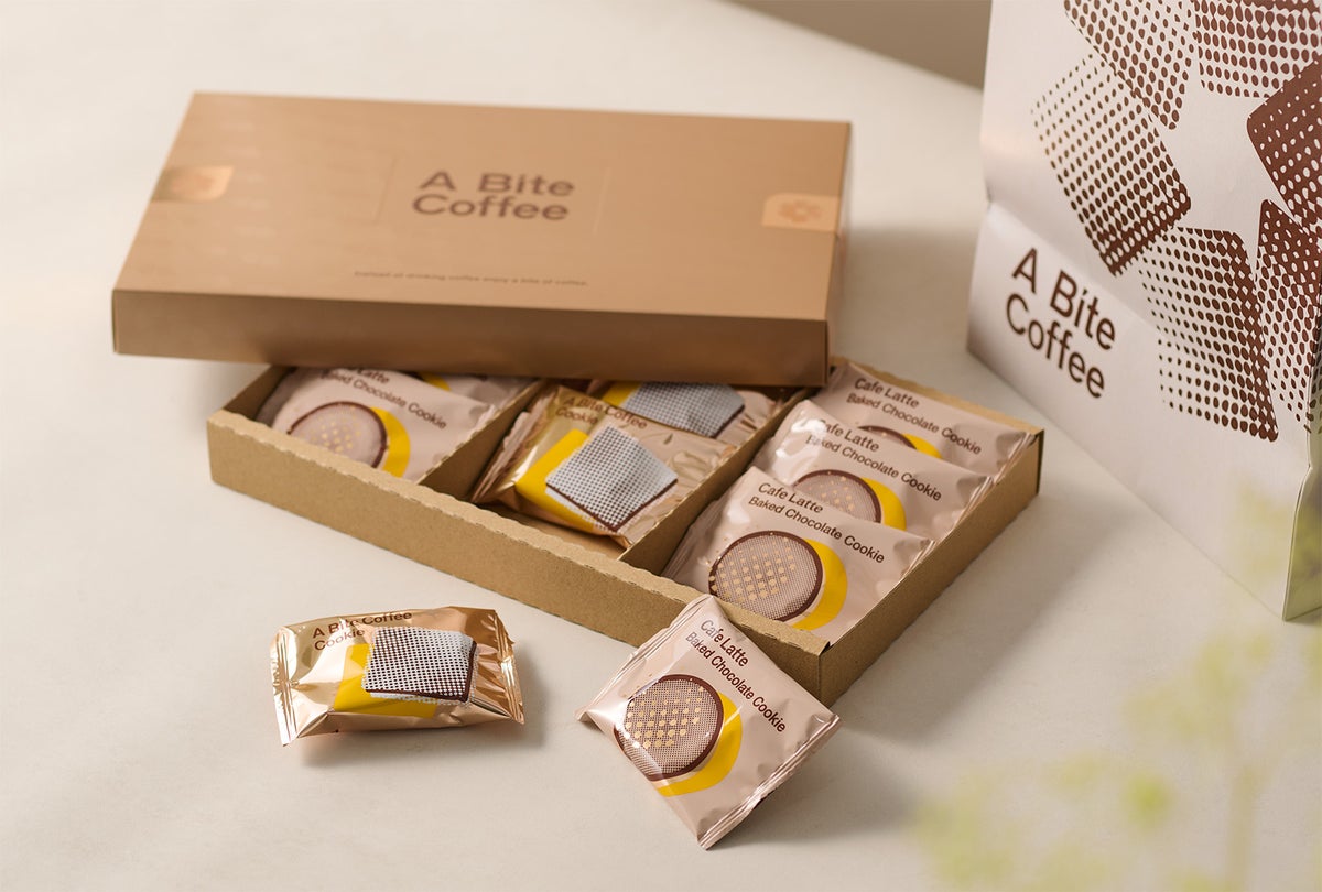 First 500 Buyers: BAKE Opens A Bite Coffee at Tokyo Station