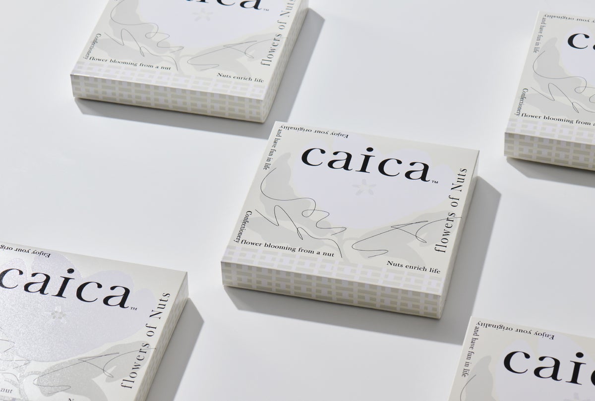 In addition, the packaging has been redesigned to match the refined and elegant white theme, moving away from the brand's colorful and vibrant original look. Suitable for various occasions and recipients, it makes a perfect gift or a small reward for yourself. The price for this gift box is ¥2,484 (tax included).