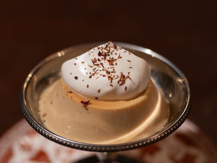 Sakakaku Tamago Condaety Pudding — ¥900 (tax included)