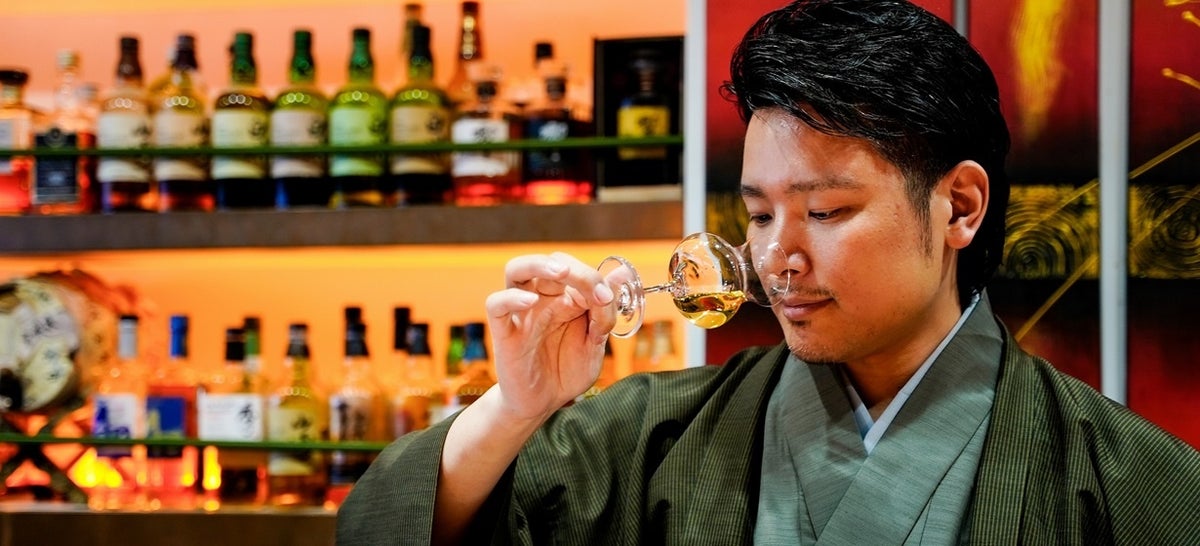 Kazuaki Shizutani, President of Royal Mile Co., Ltd.