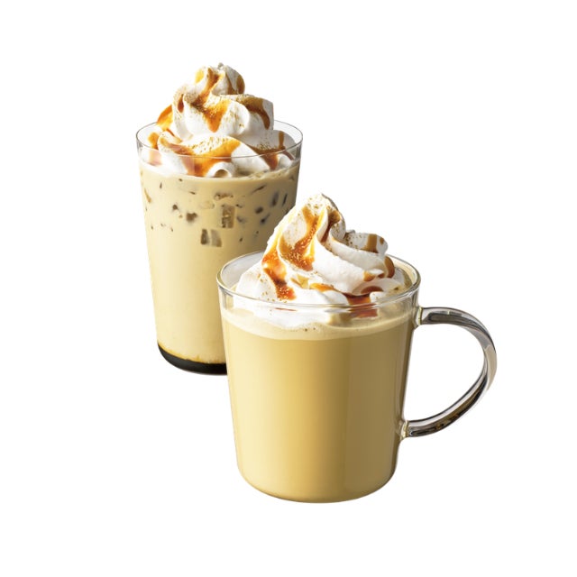 Enjoy the new signature item at the coffee shop: the Clubhouse Sandwich BLT for ¥680 (tax included). Indulge in the luxurious autumn flavors with the 3-kin Mushroom Hashed Beef for ¥880 (tax included). Savor the rich aroma of the Kaga Bōhijōcha Latte for ¥570 (tax included), or try the black honey Kaga Bōhijōcha Latte for ¥670 (tax included). Perfect for a relaxing break or as a sweet treat, these seasonal offerings highlight the warm, comforting tastes of fall.