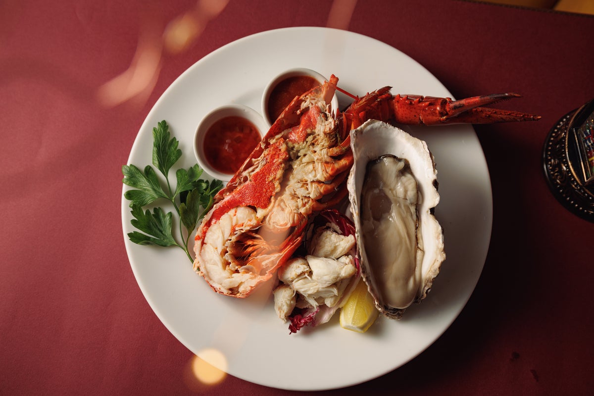 From ¥15,000: Benjamin Steakhouse Kioicho’s 2026 Christmas Course, Tokyo