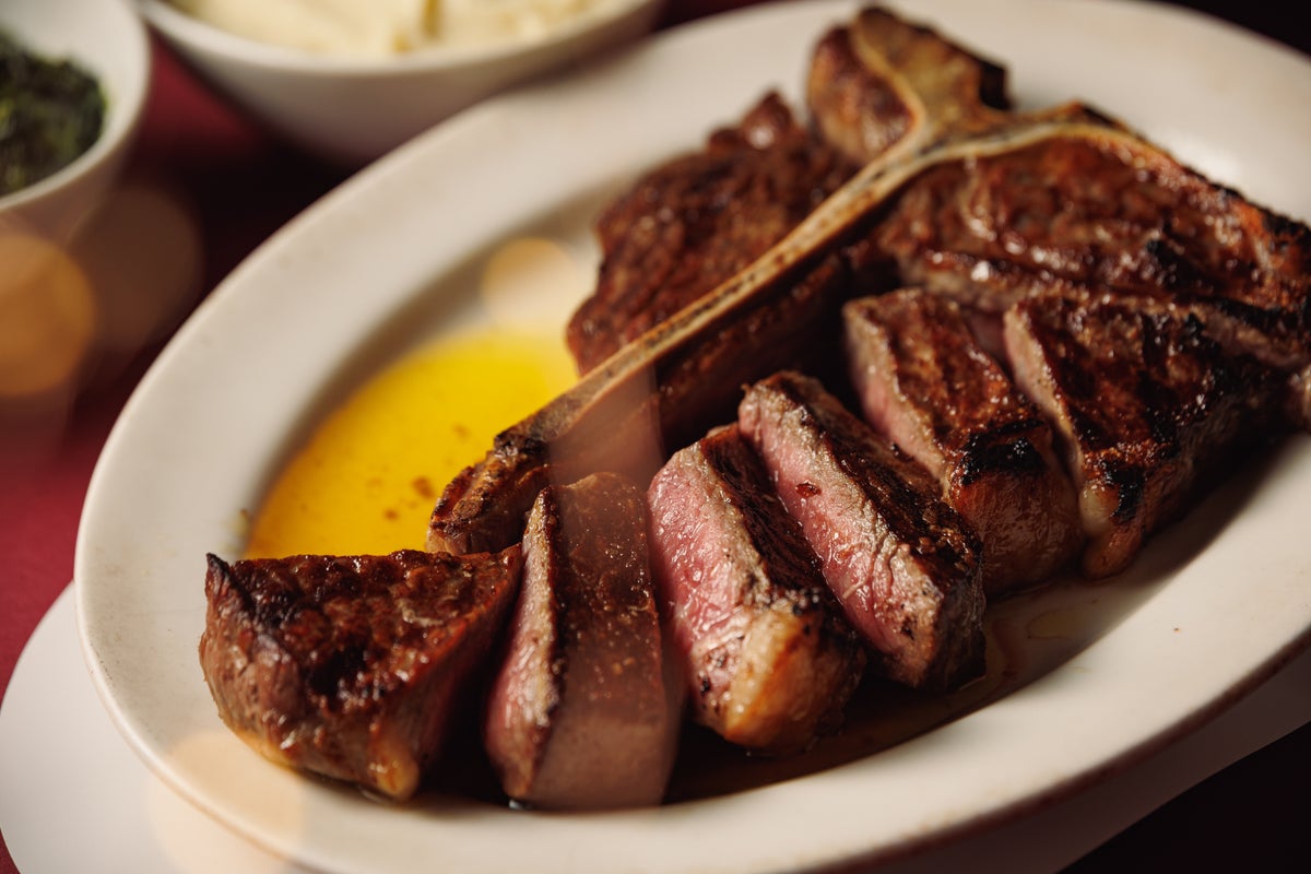 From ¥15,000: Benjamin Steakhouse Kioicho’s 2026 Christmas Course, Tokyo