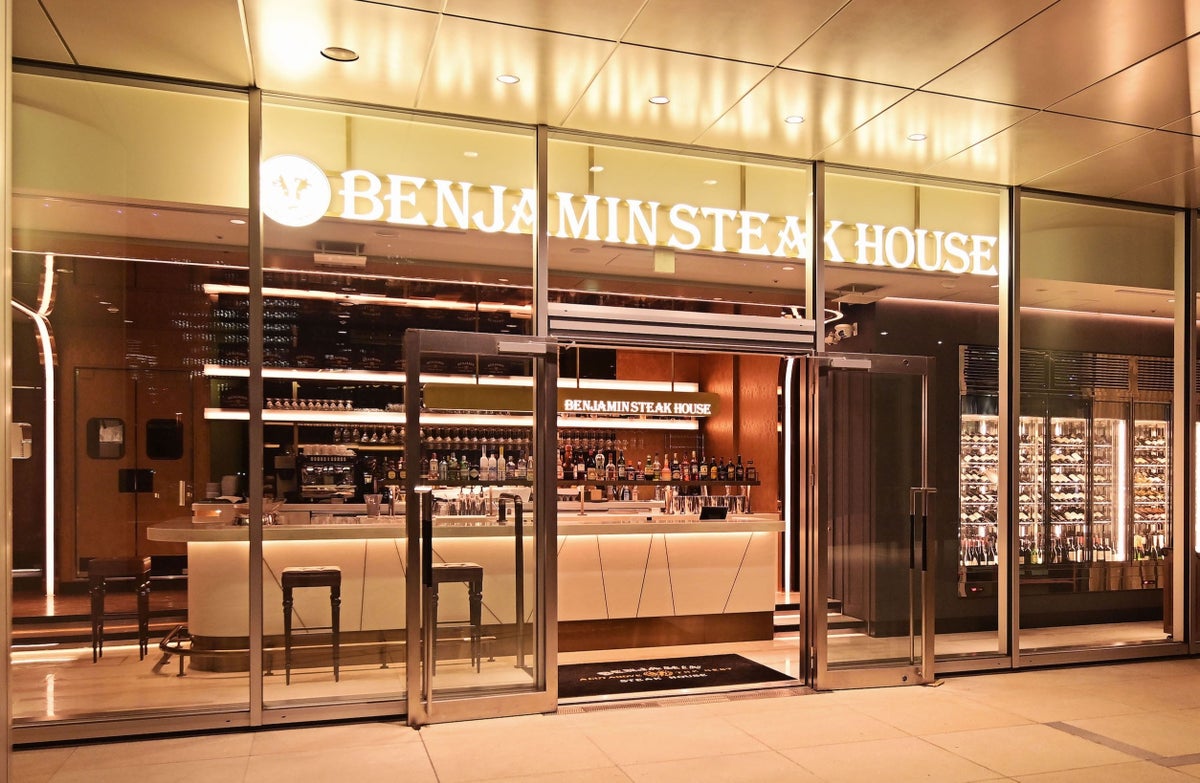 From ¥15,000: Benjamin Steakhouse Kioicho’s 2026 Christmas Course, Tokyo