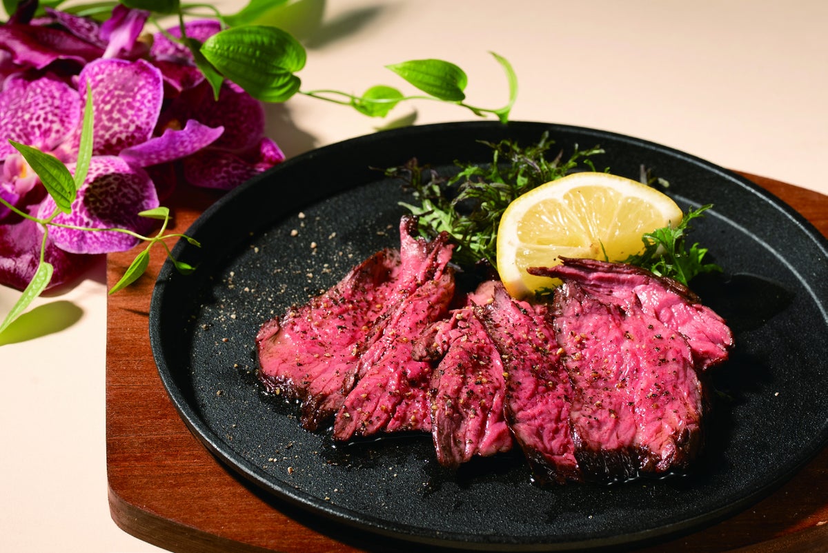 All-You-Can-Eat Bread at bloom&brew in Osaka’s Tennoji for ¥600