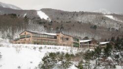 bunklodge nekoma hoshino resorts fukushima ski stay 01