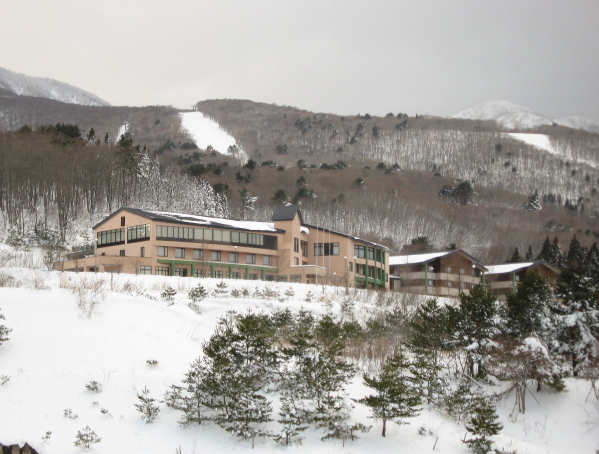From ¥3,200: Hoshino Resorts’ BunkLodge NEKOMA Opens in Fukushima, Japan January 12, 2027