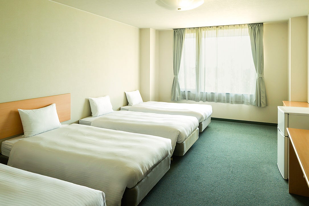 Room for 4 people.