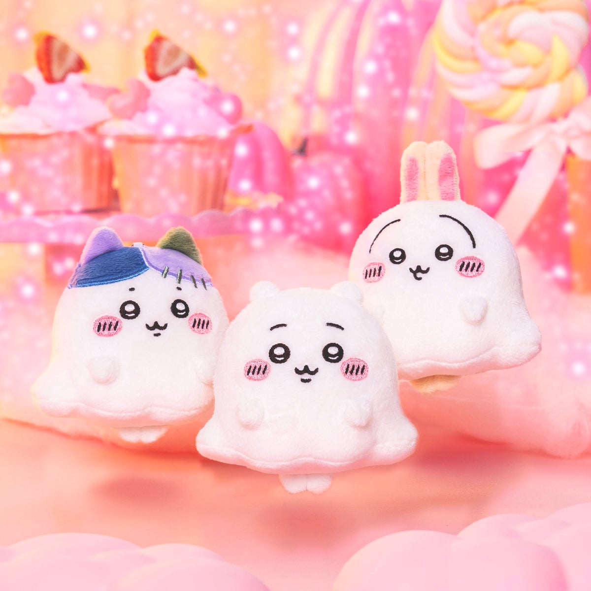 Limited-Quantity Halloween Goods Arrive at Chiikawa Park in Tokyo