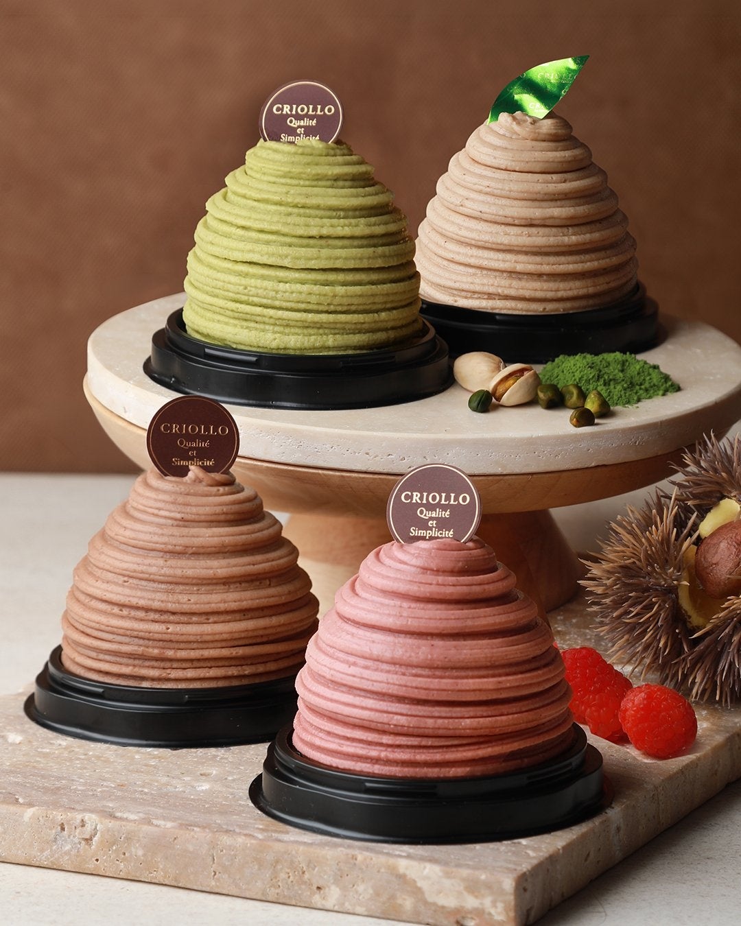 【Online Shop】 Montblanc 4-piece Set ¥3,800 (tax included) Available for nationwide delivery. This seasonal set includes four different Montblanc varieties: Plain, Framboise, Japonais, and Pistache. Sold through the official Criollo online shop, Rakuten, and LINE Gift Shop. Pre-sale started in September, limited stock. The