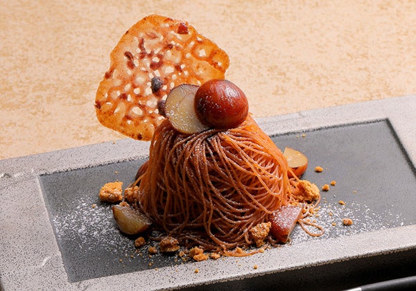 Silk Thread Mont Blanc at Robata Ginshari Wine OWL… (1 meal) ¥920 (tax included)