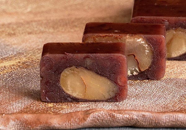 Tanba Chestnut Yokan at Adachi Onemon… ¥5,400 (tax included)