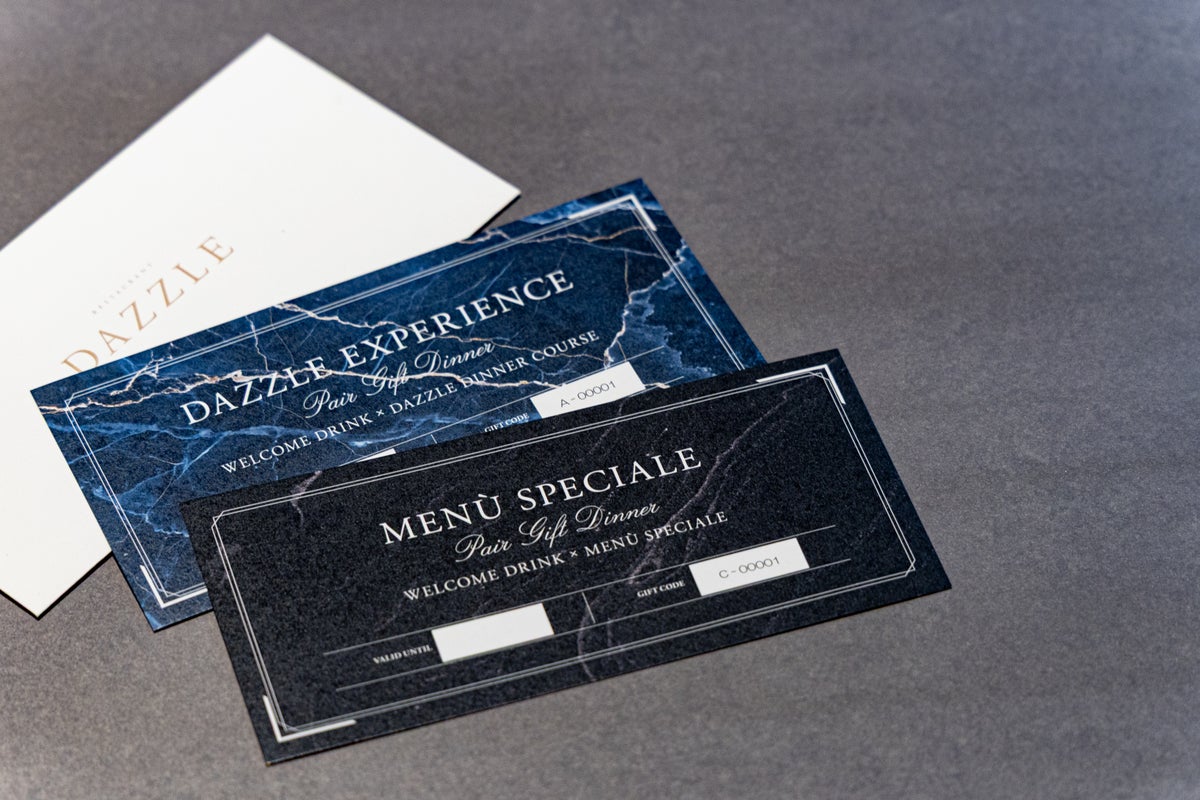 A special dinner course pair ticket, perfect for gifting to someone important, now available at the HUGE online store!