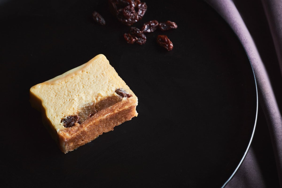 Perfect for the season when ripe pears are in season, combined with rich, deep cheese to create this terrine.