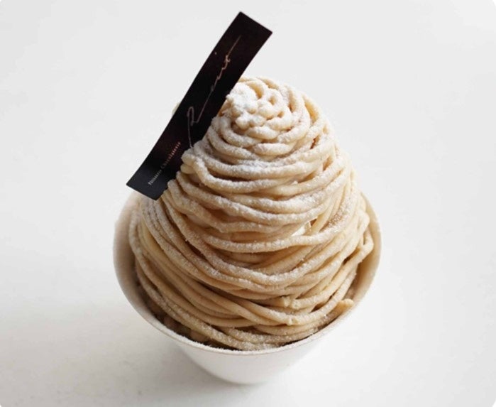 First appearance at Hanshin Umeda: Mont Blanc Efemel from Patisserie Chocollatry Resi in Setagaya, Tokyo, for ¥1,201 (tax included). Only for eat-in, while supplies last.