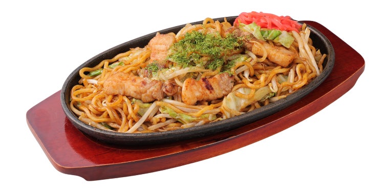 Sauce Yakisoba — ¥748 (tax included).
