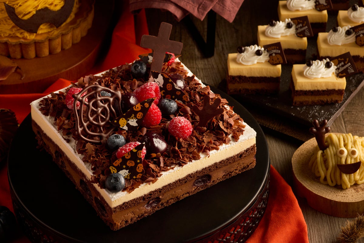 Black Forest Cake (Fouet Noir)