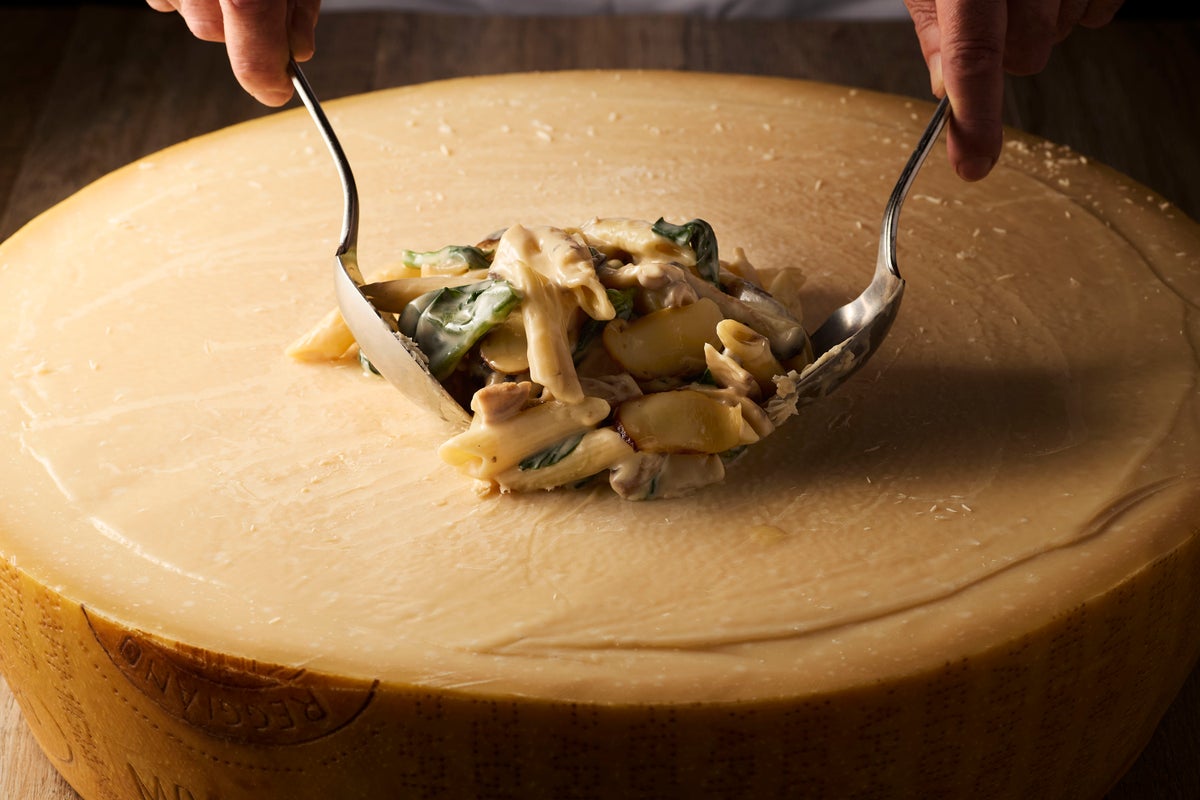 Matsutake Cream Pasta with Parmesan Cheese