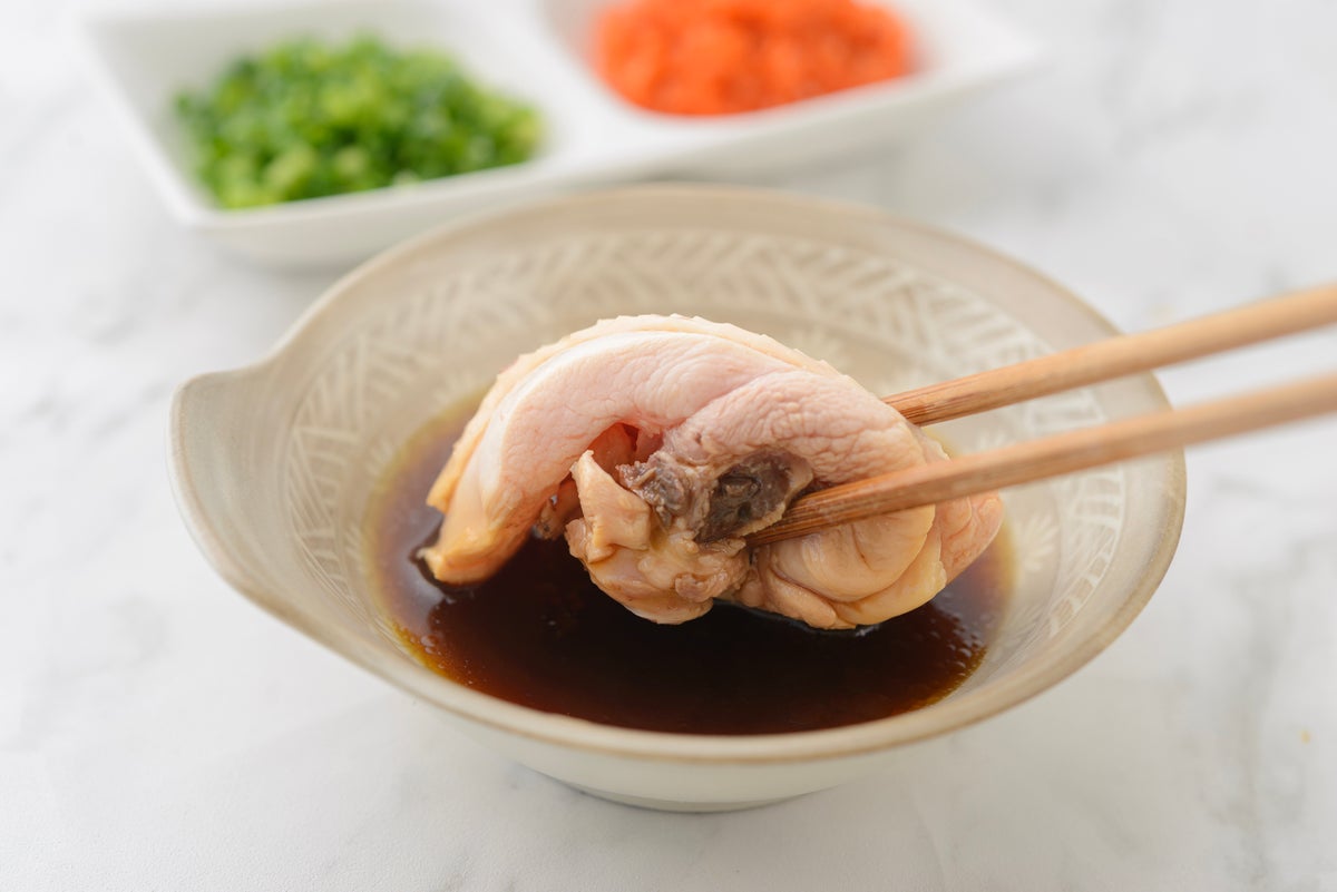 Hakata Hanamidori x Nakasu Hakatafune Mizutaki in Fukuoka — ¥8,800