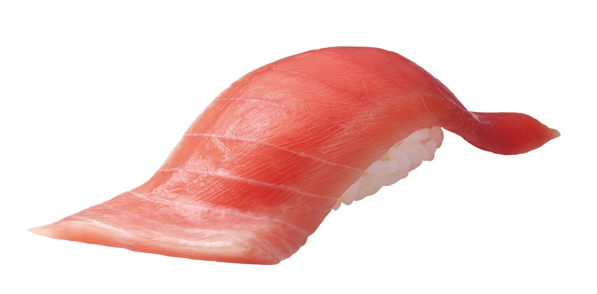 Mediterranean Large Tuna Chutoro — ¥290 (tax included ¥319)