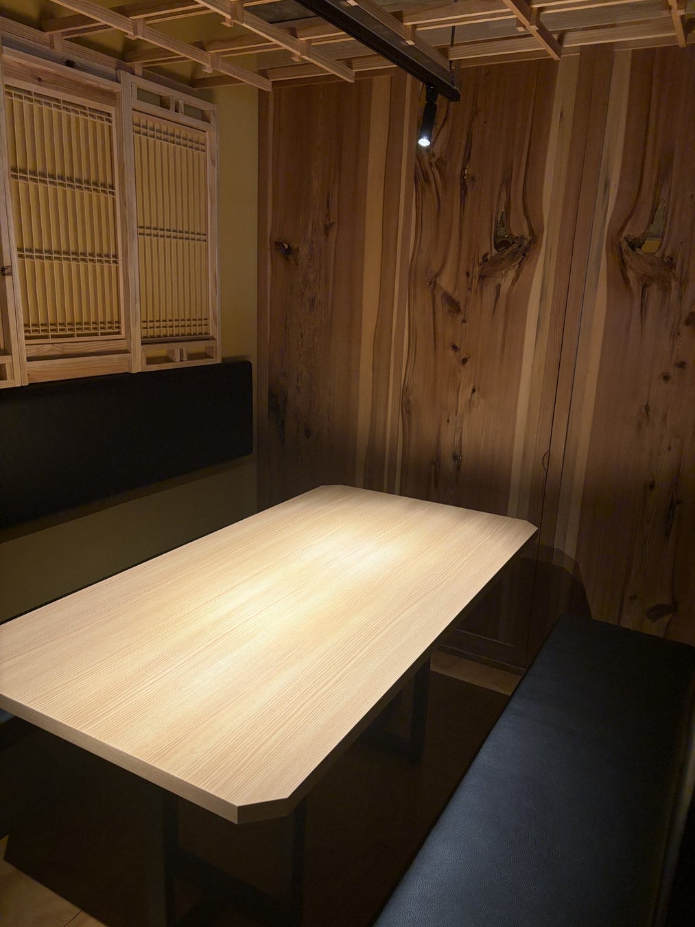 From ¥4,000: Hanayori Manma’s Wood-Fired Japanese Cuisine in Fukuoka