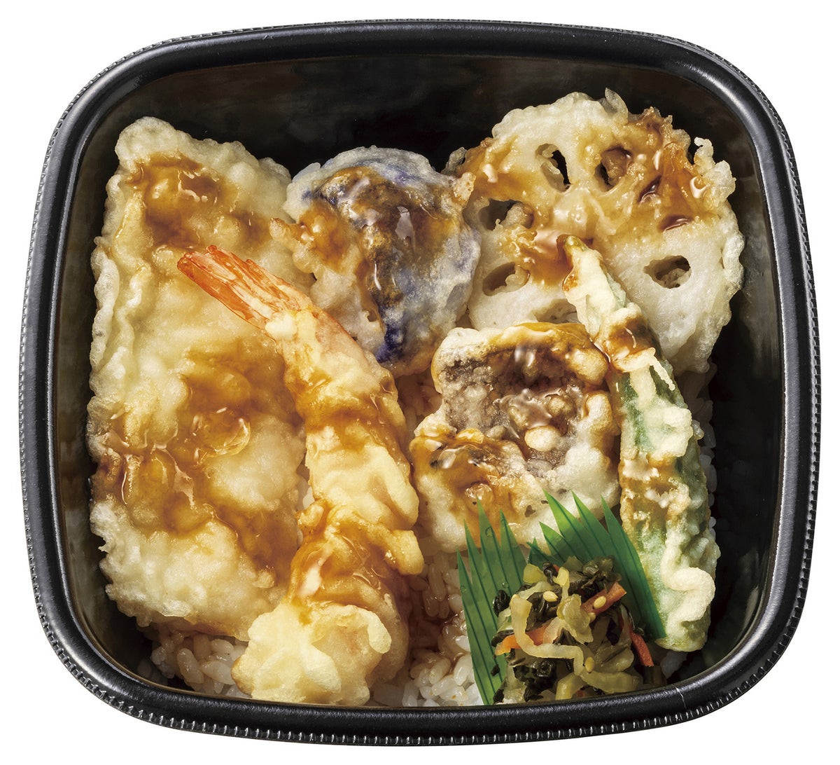 Shrimp, squid, flounder, and three kinds of vegetables tempura donburi — ¥547 (tax included ¥590)