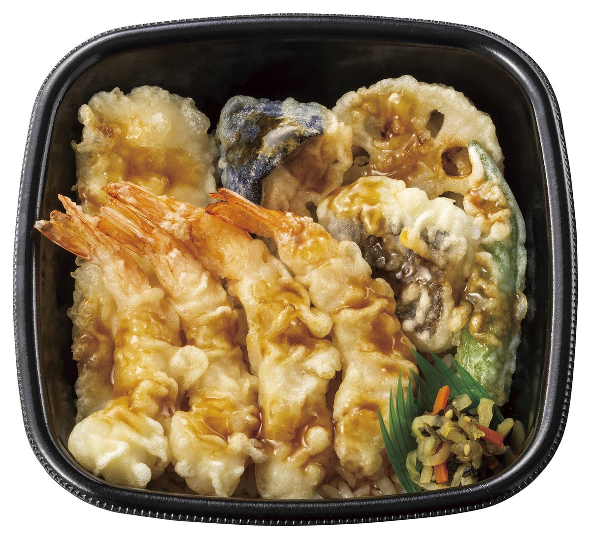 Large seafood tempura donburi with 4 shrimp, squid, flounder, and three kinds of vegetables — ¥769 (tax included ¥830)