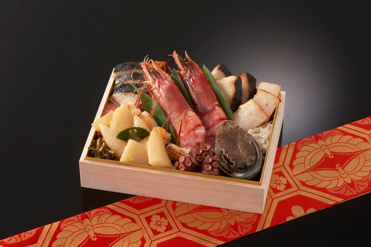 Limited-Run Kimagure Cook Umi Tebako Osechi in Japan — Two 25cm Shrimp