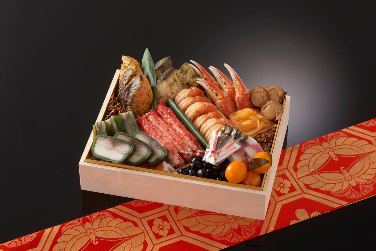 Limited-Run Kimagure Cook Umi Tebako Osechi in Japan — Two 25cm Shrimp