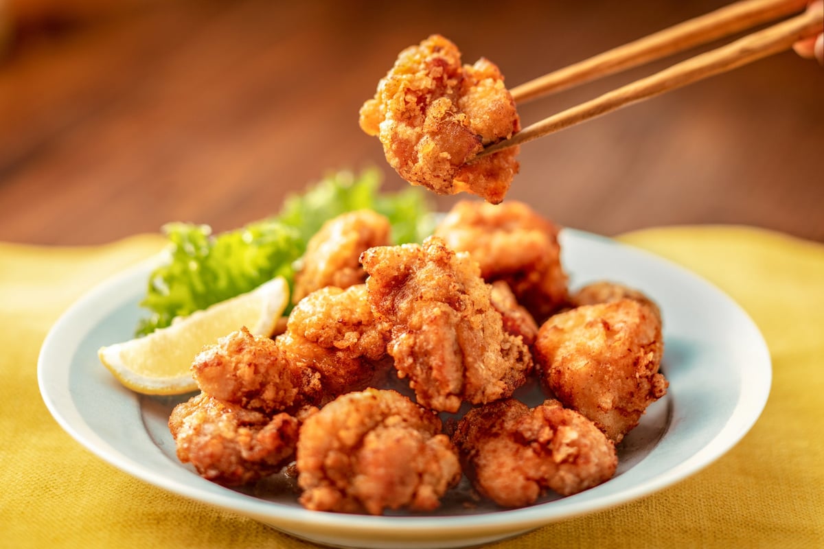 Free Charcoal-Grilled Flying Fish: 13,000 at Kubara Honke’s Fukuoka Festival