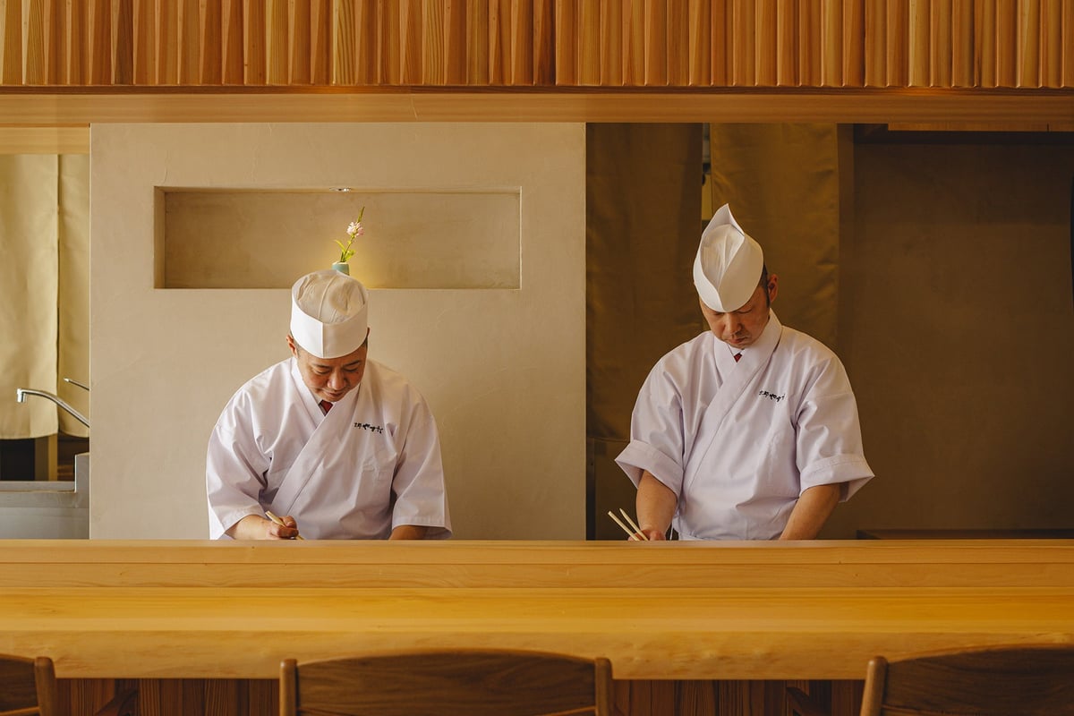 Yamaro Yamakura at Keyakizaka with Head Chef Keigo Ieiri and Assistant Chef Nobuto Takahashi