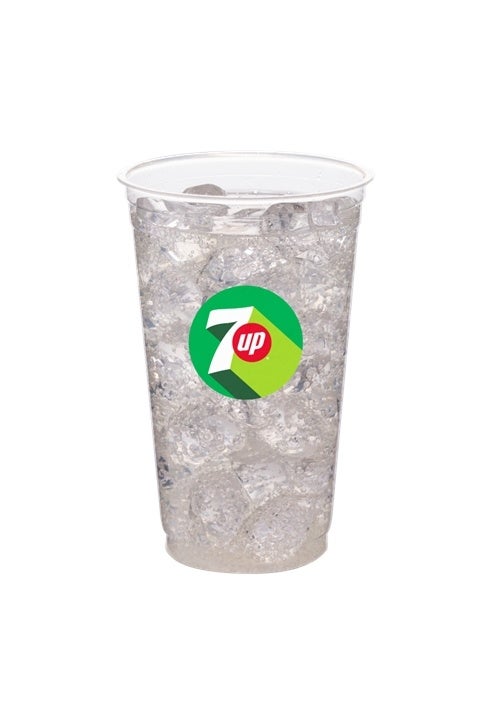 <Salt Popcorn × Lemon> '7up Lemonade' offers a refreshing tartness of lemon combined with the fizz of carbonation, perfectly complementing the salty popcorn. It refreshes the palate and naturally invites the next bite.