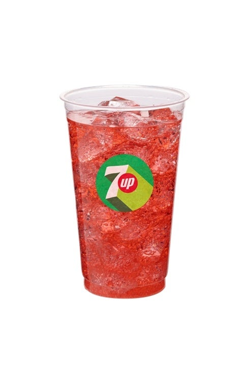 <Caramel Popcorn × Strawberry> 'Strawberry 7up' pairs the sweet and sour strawberry flavor with caramel popcorn, creating a dessert-like pairing. We propose a new combination that feels like enjoying a sweet treat.
