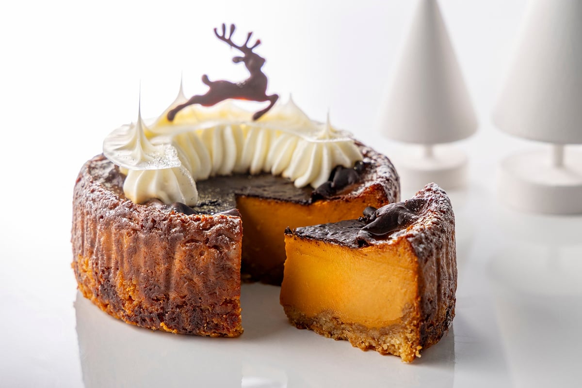Fresh Caramel Basque Cheesecake