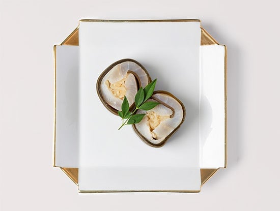 King trout and dragon skin kelp roll