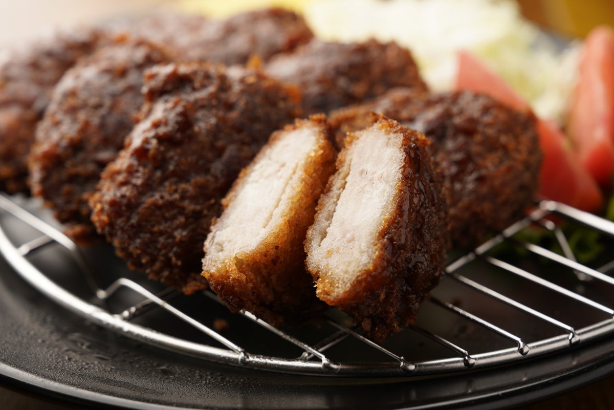 From ¥2,980: Matsunoya Bite-Size Miso Cutlet Debuts in Tokyo