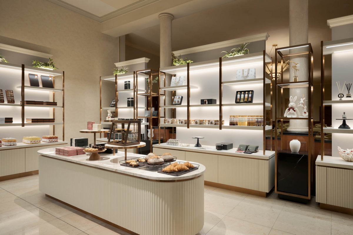 15th Floor Gift Shop "Crochet"