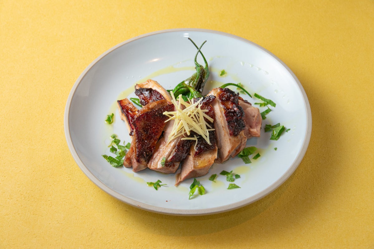 Yamato Chicken Cherry Miso Grilled with Fresh Ginger and Purple Chili ¥3,000 (tax included)