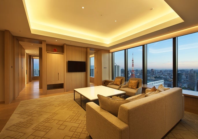 One Suite Only: The Okura Tokyo's Premium Christmas Stay with Private Fireworks