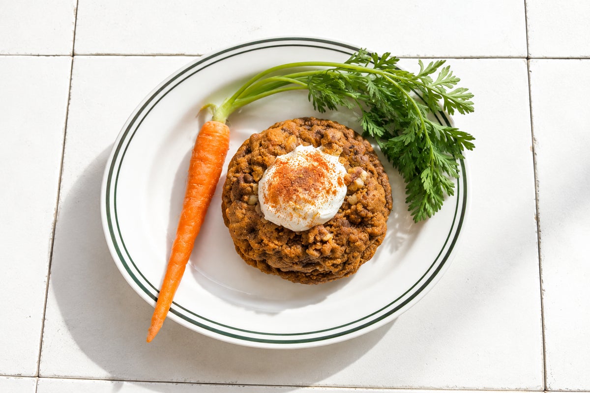 Carrot Cake Gooey Cookie