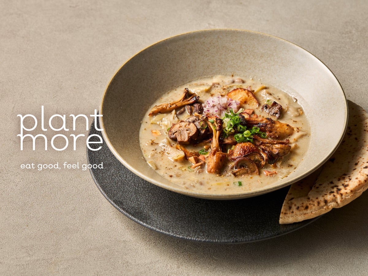 Roasted Vegetable & Tomato Chowder and Acai Bowl