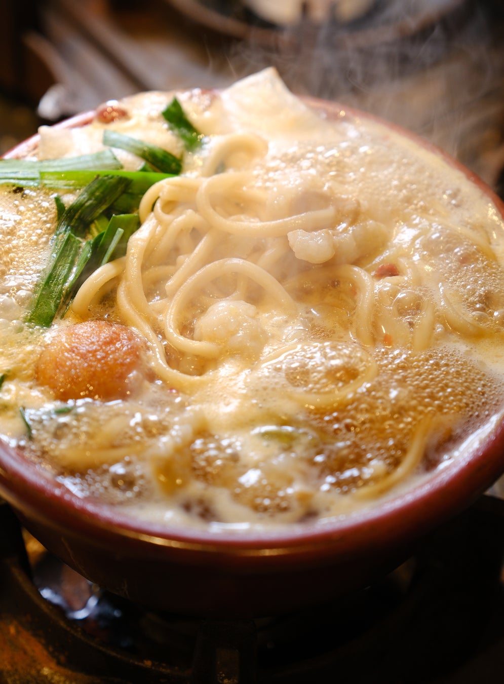 Rakutenti ¥980 Motunabe Champon Tops 100,000 Bowls in Fukuoka