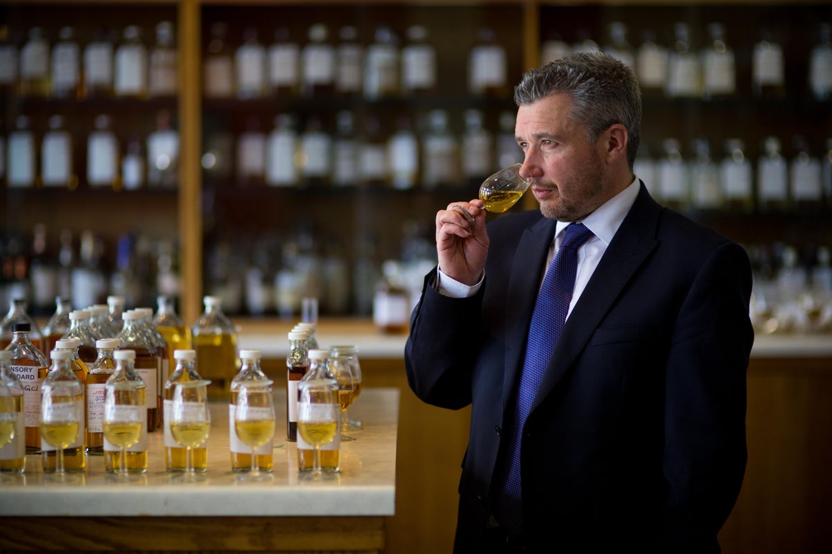 About 40 Tickets: Royal Salute Free Tasting at Eau de Vie, Tokyo