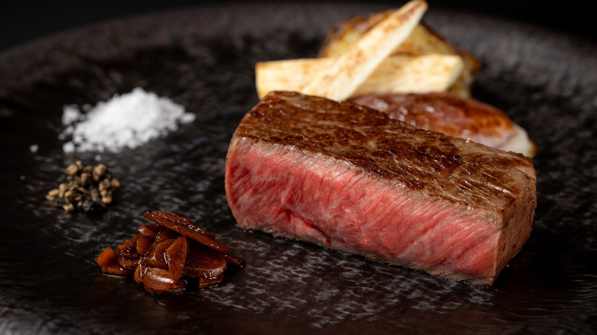 Open celebration special price ¥9,900 (regular ¥15,000, plus 10% service charge)