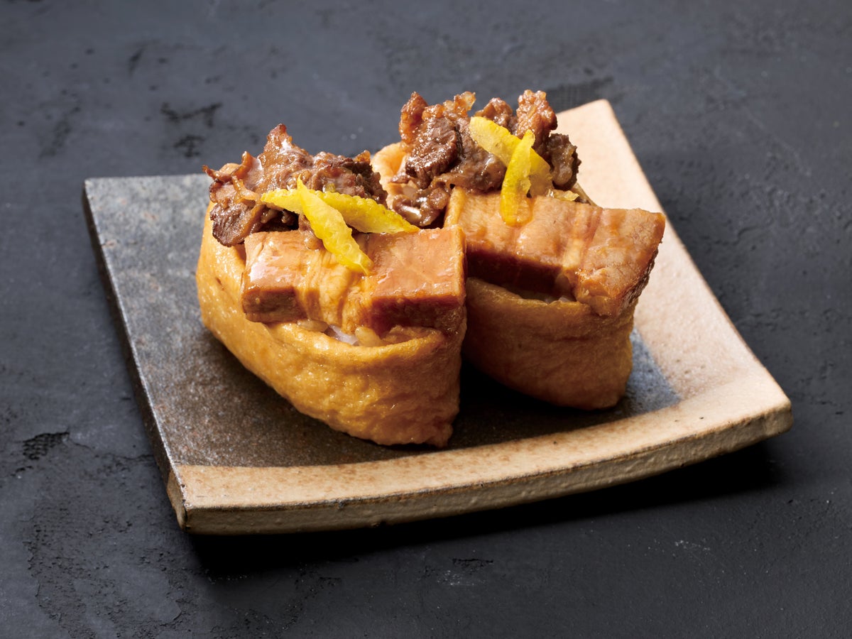 Beef and Konyaku Stew Inari 1 piece ¥378 / Inari Sushi Specialty Store Mame Taru