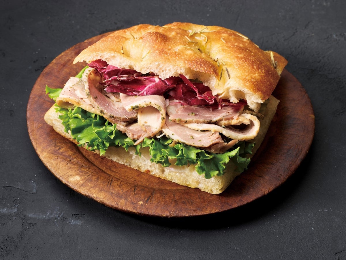 Yamato Pork Porchetta Panini 1 piece ¥1,500 (takeout only) / Vela Che Panetteria-Gastronomia